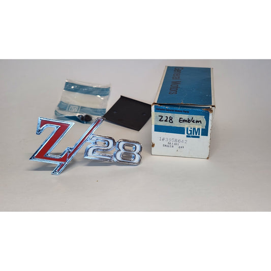 NOS GM 1969 Chevrolet Camaro Z/28 Grille Emblem with Retainer – Part #3958642