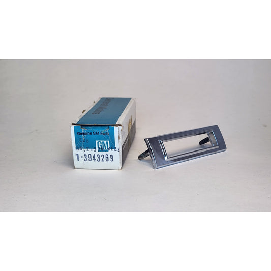 NOS GM 1969 Chevrolet Camaro Chrome Front Side Marker Bezel – Part #3943269